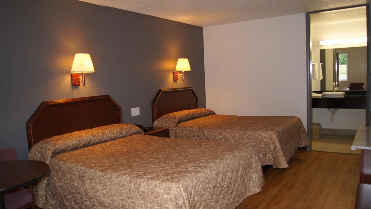 Photo of Bedroom in Crossville