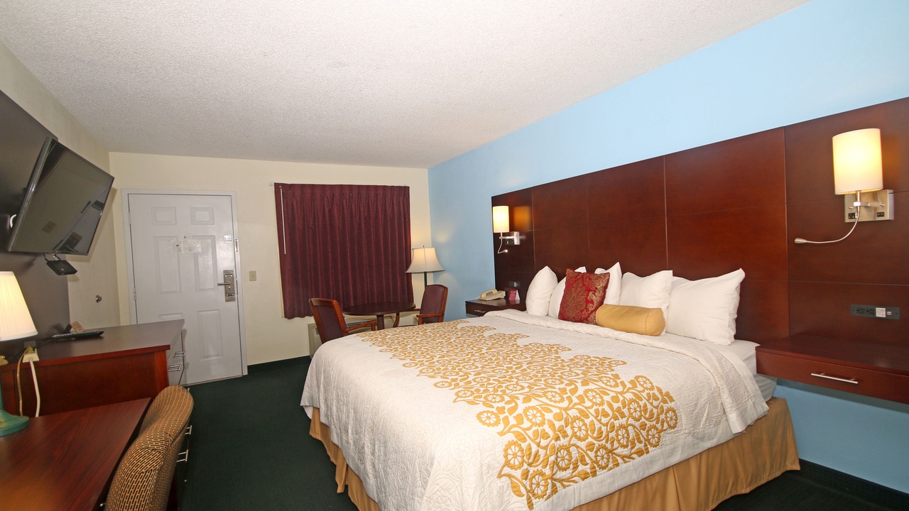 Photo of Bedroom in Arlington