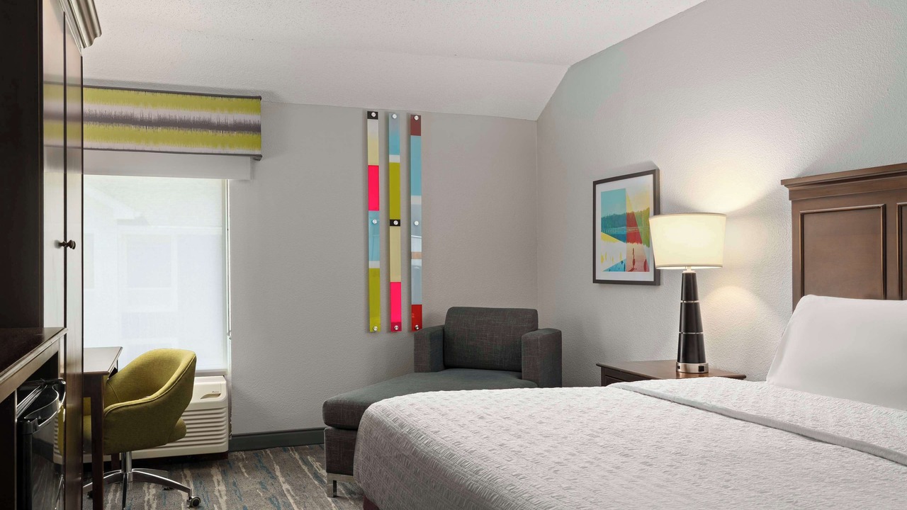 Photo of Bedroom in Central Newport News