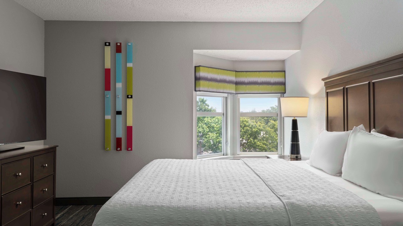 Photo of Bedroom in Central Newport News
