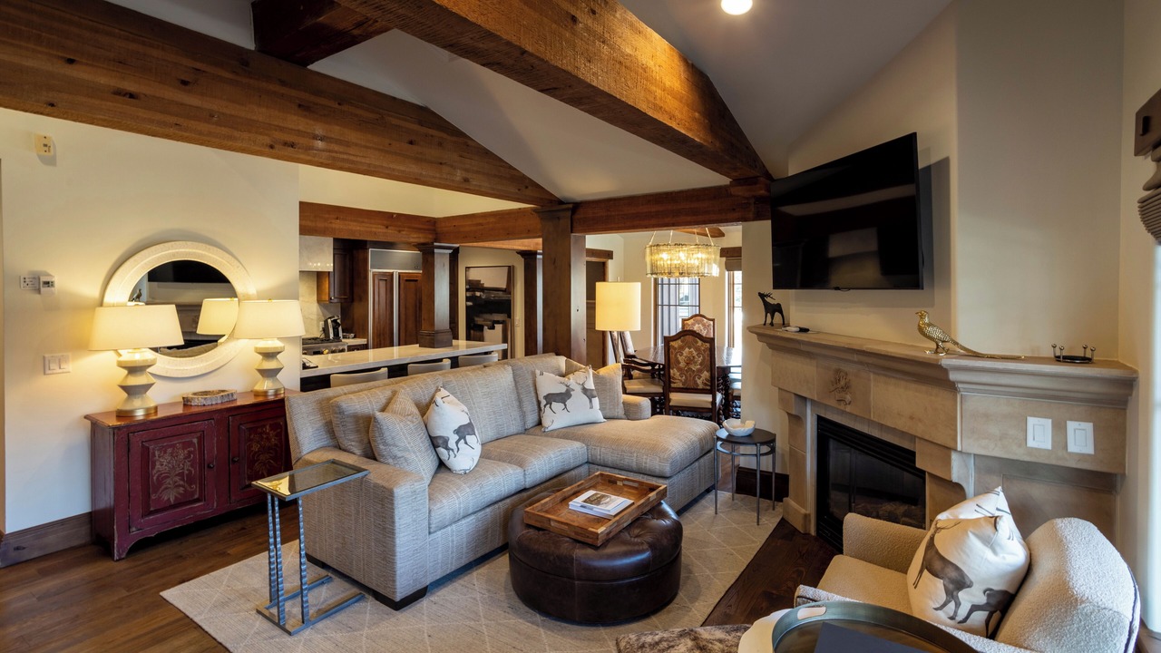 Photo of Livingroom in Deer Valley