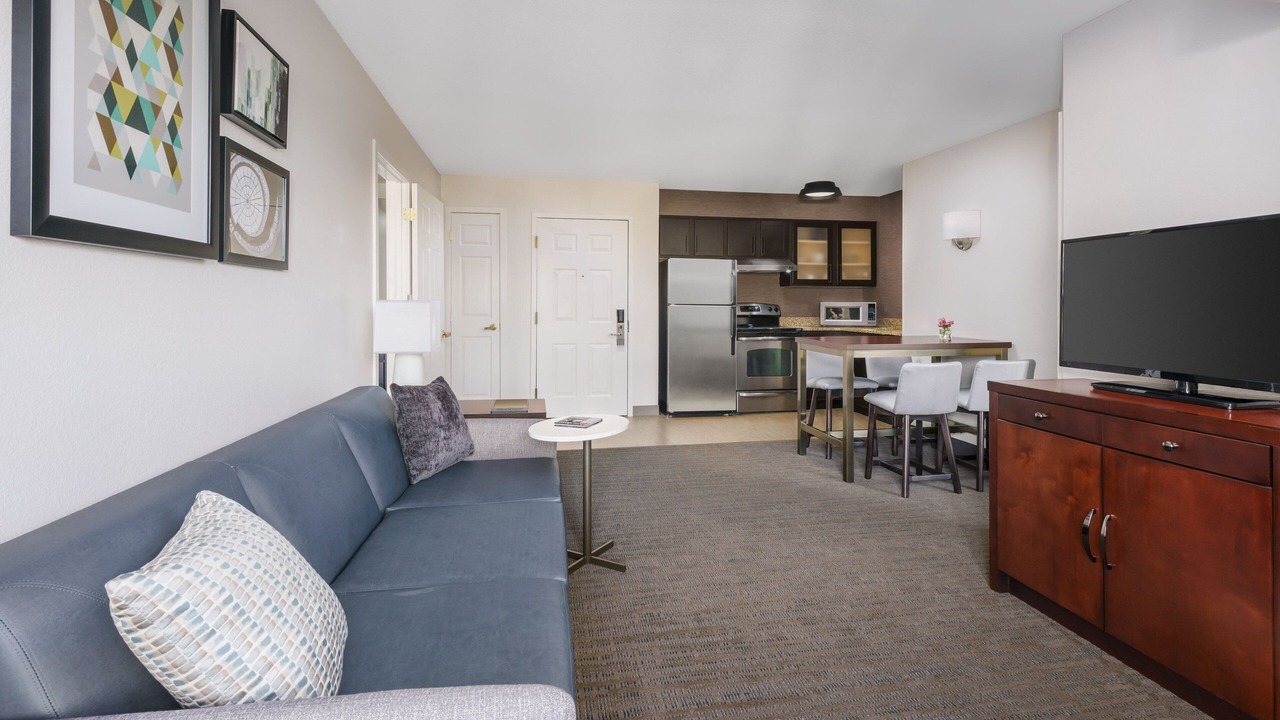 Photo of Livingroom in Gaithersburg