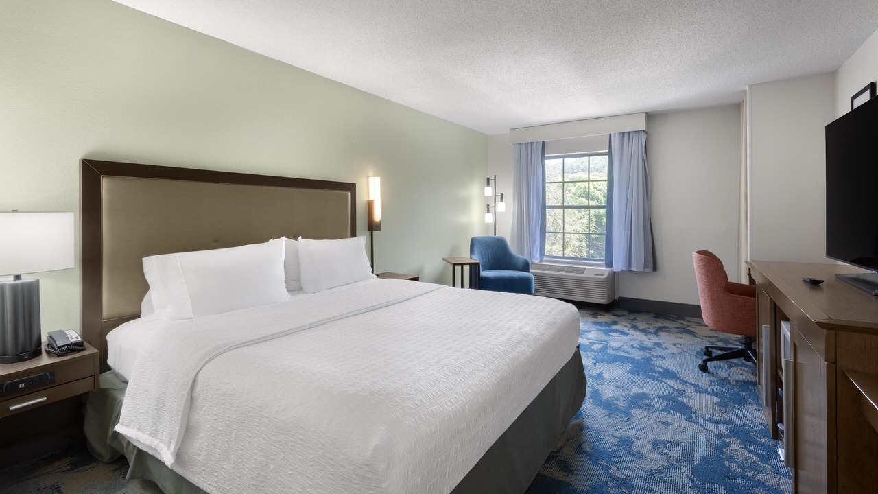 Photo of Bedroom in Helen