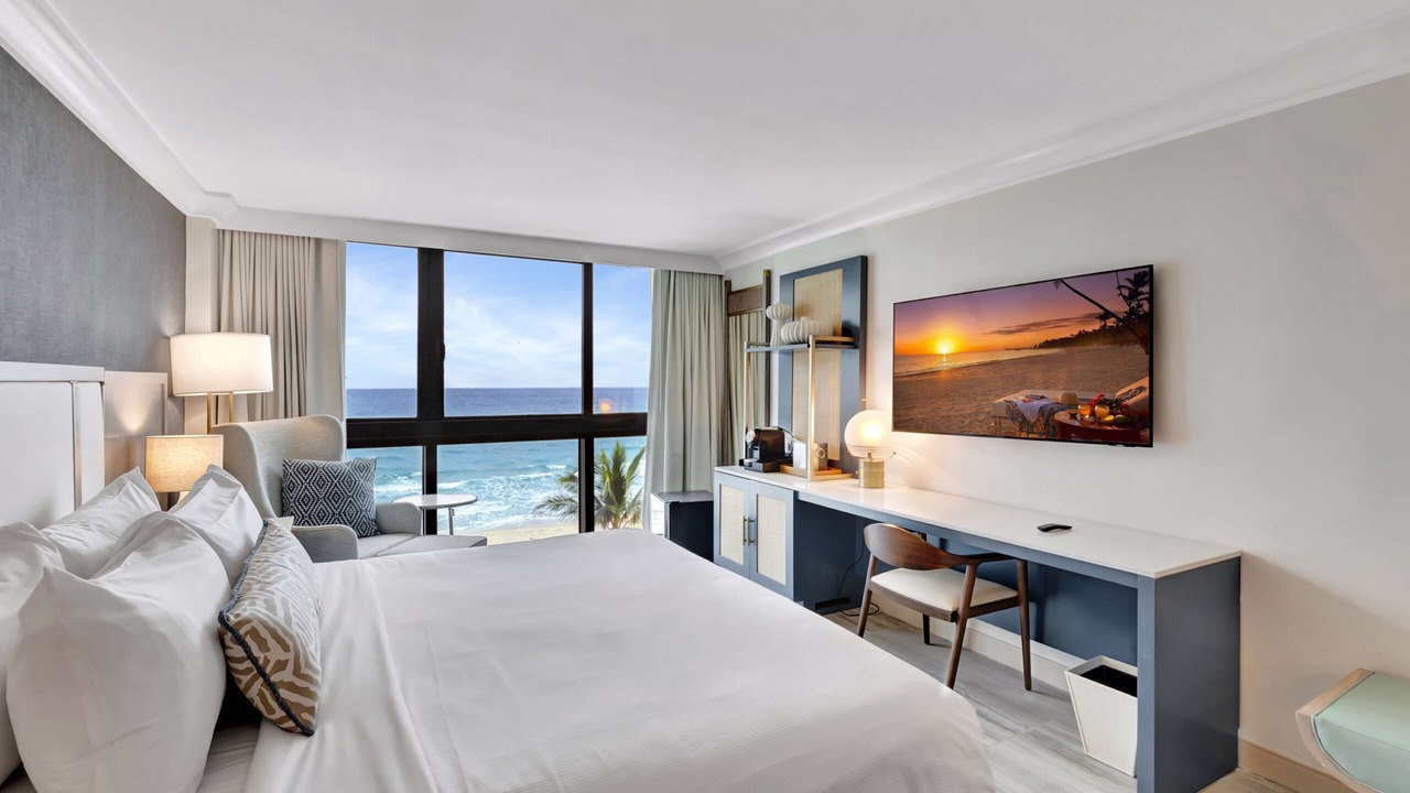 Photo of Bedroom in Palm Beach