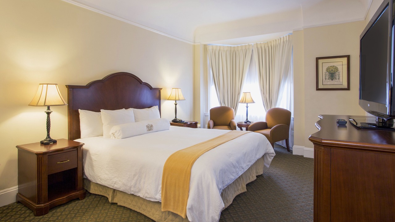 Photo of Bedroom in Theater District