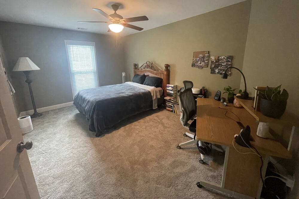 Photo of Bedroom in Johns Creek