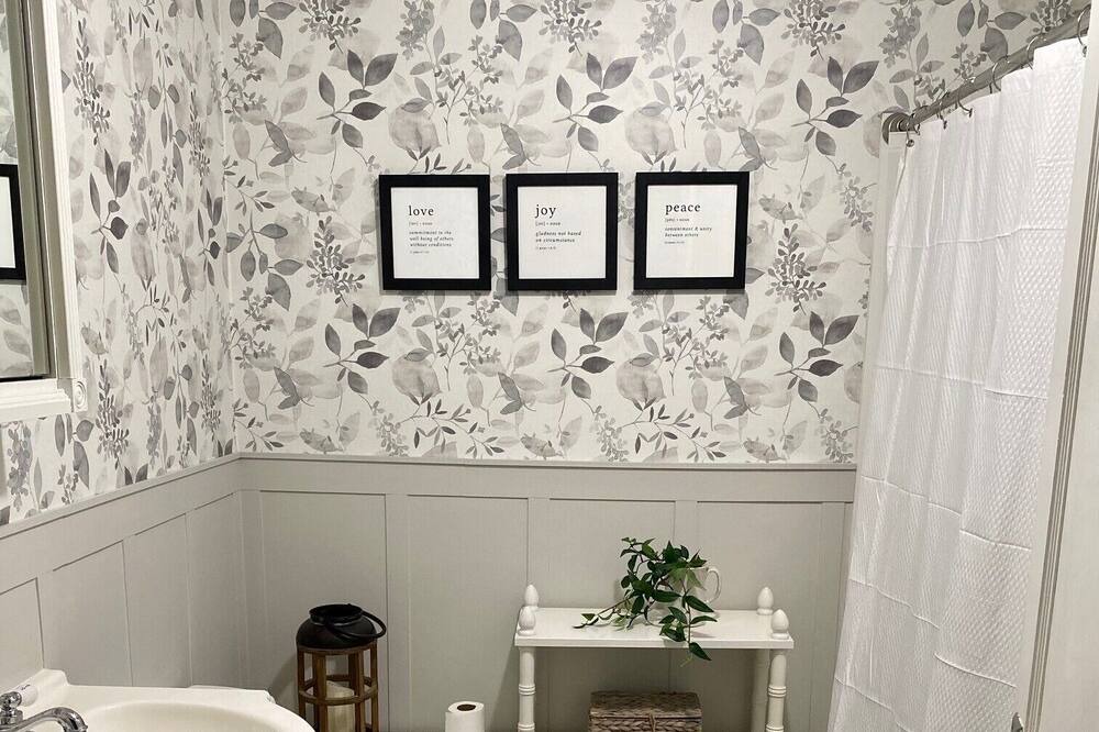Photo of Bathroom in Zionville