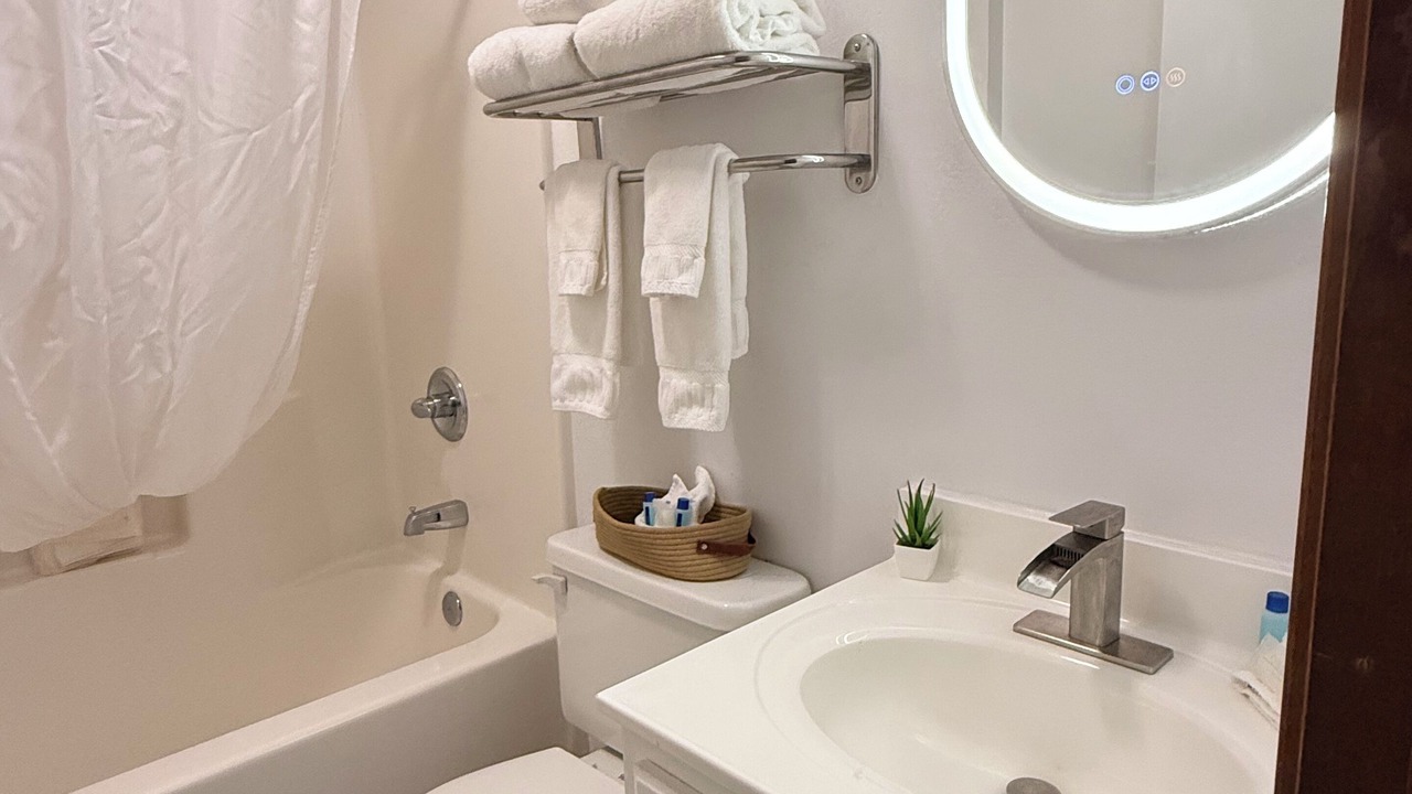 Photo of Bathroom in Cherokee