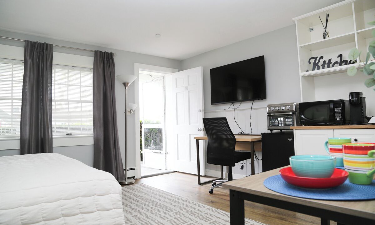 Photo of Bedroom in Main Street Hyannis
