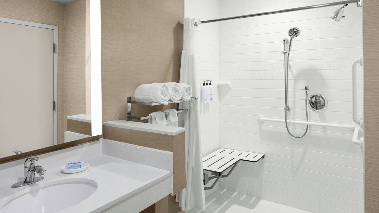 Photo of Bathroom in Ashland