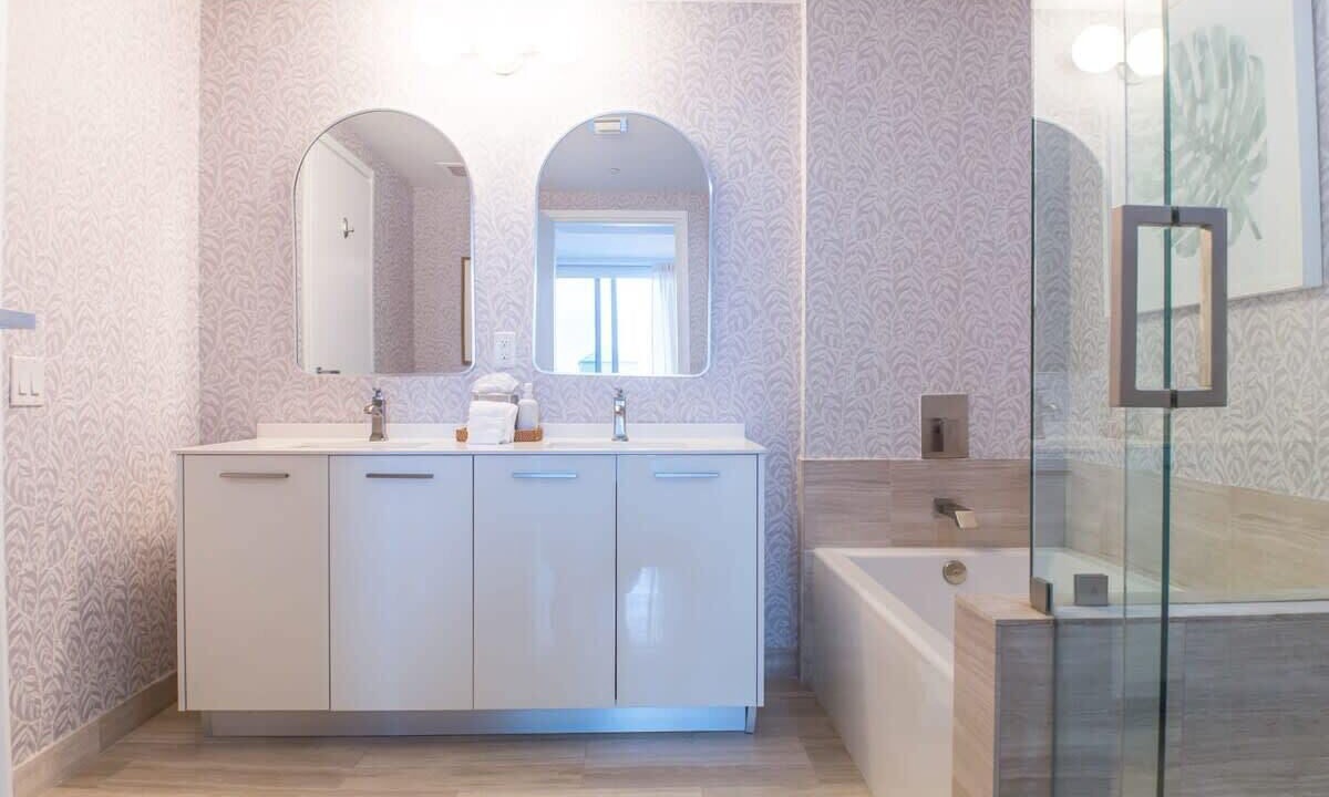 Photo of Bathroom in Brickell