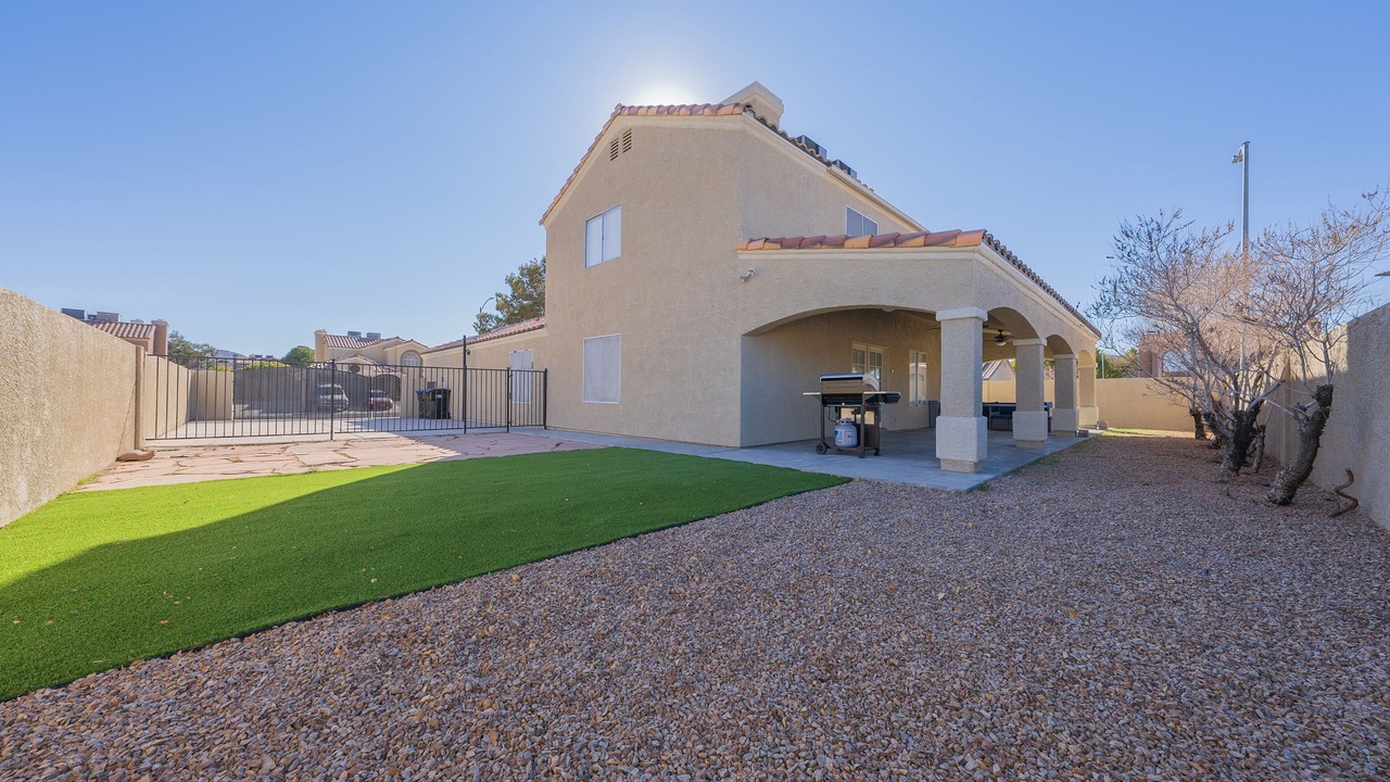Photo of Outdoor in Highland Hills