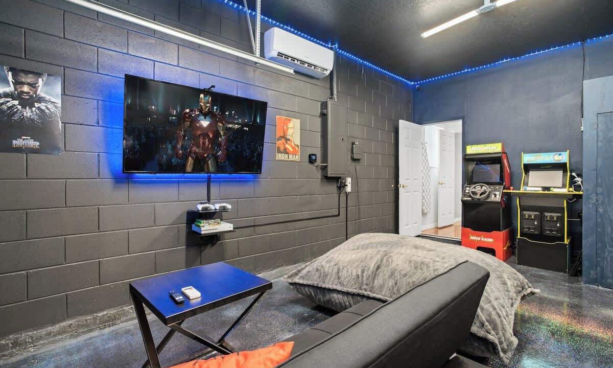 Photo of Bedroom in Tuscan Ridge