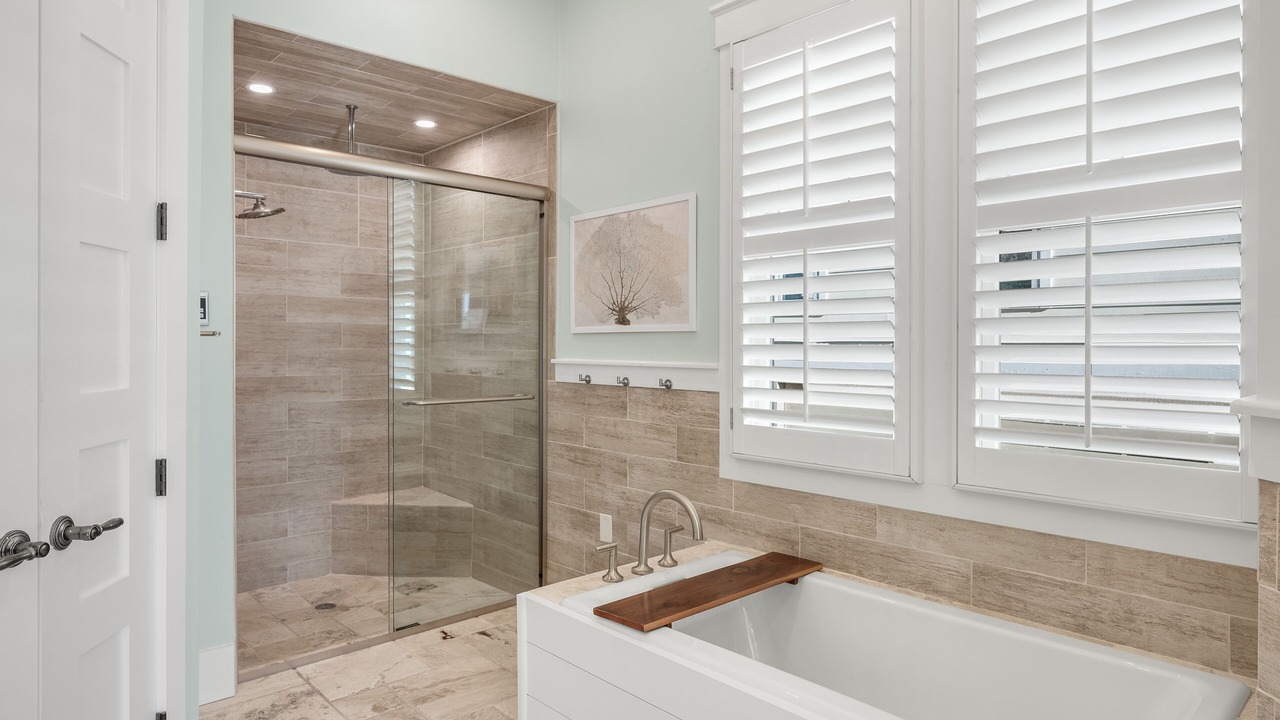 Photo of Bathroom in Holiday Isle