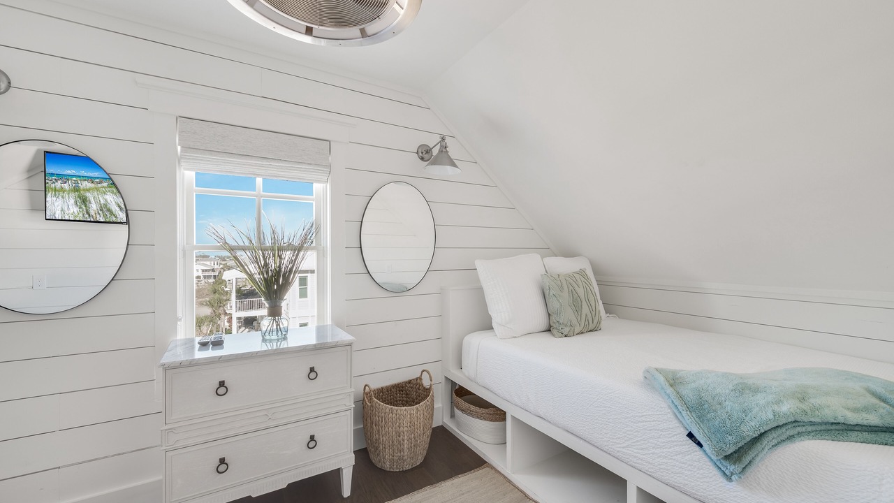 Photo of Bedroom in Holiday Isle