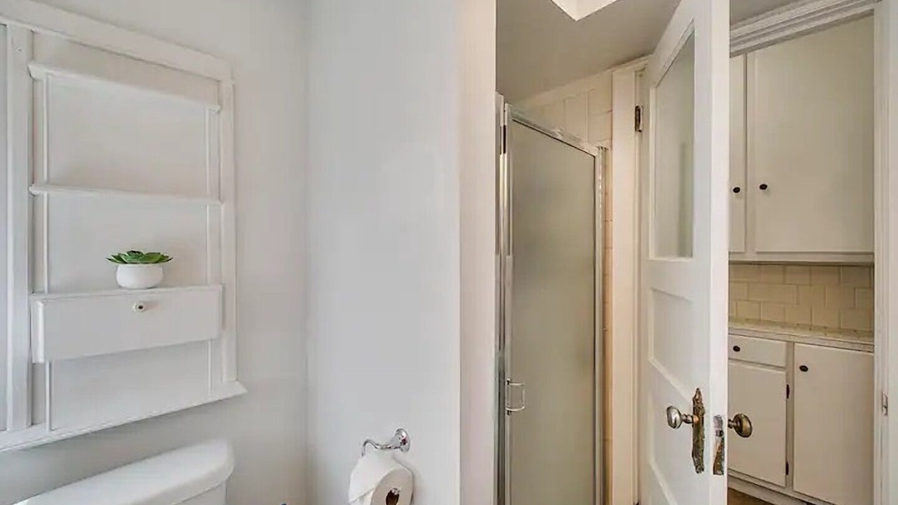 Photo of Bathroom in East End