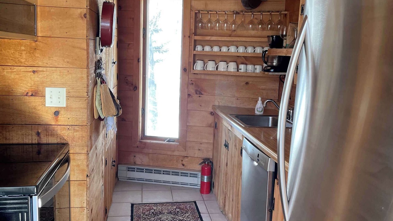 Photo of Kitchen in Warren