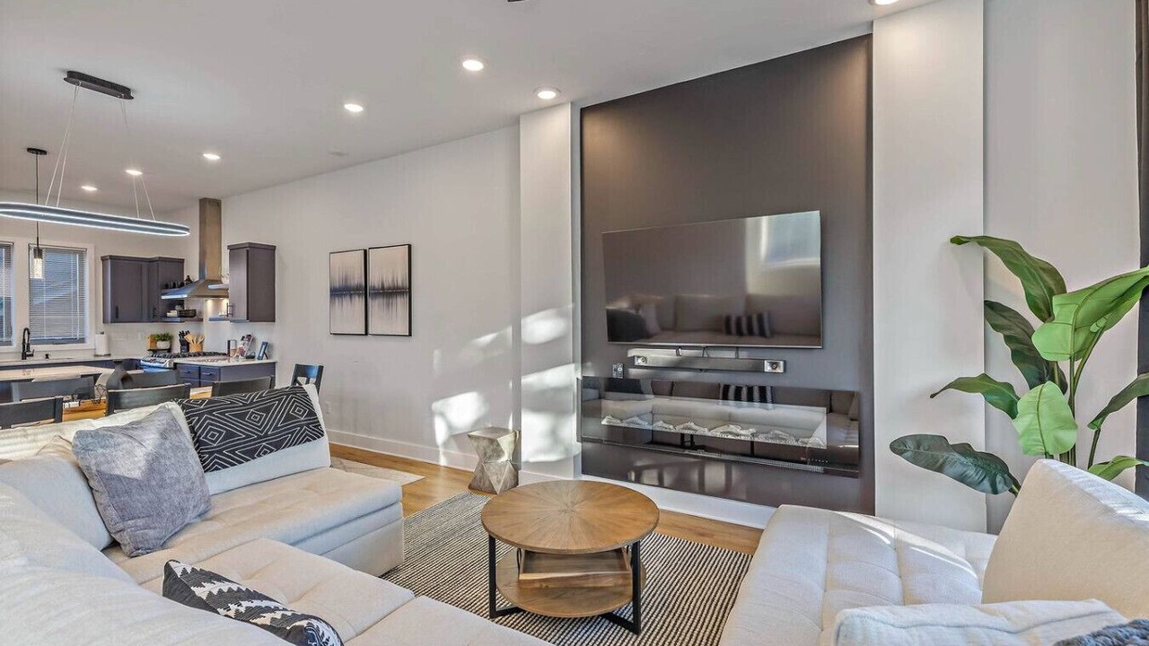 Photo of Livingroom in East Nashville