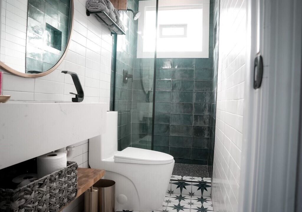 Photo of Bathroom in Smith's Memento