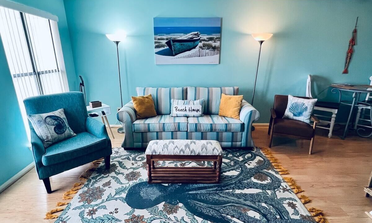 Photo of Livingroom in West Panama City Beach
