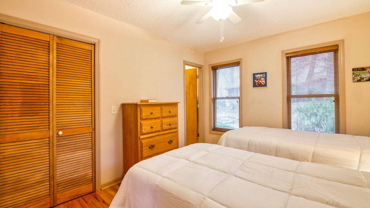Photo of Bedroom in Newland