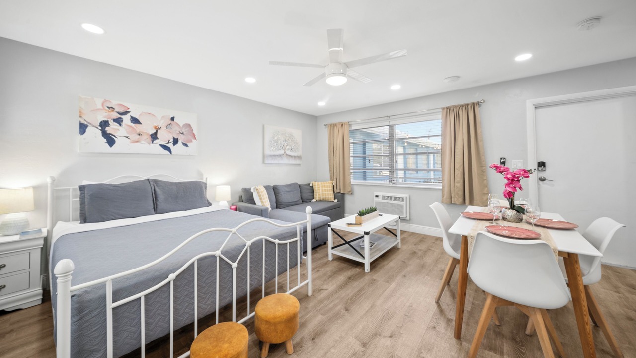 Photo of Bedroom in East Fort Lauderdale