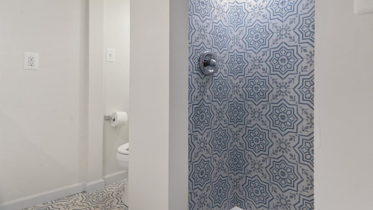 Photo of Bathroom in Stanton Park