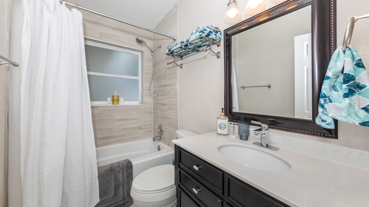 Photo of Bathroom in Park East