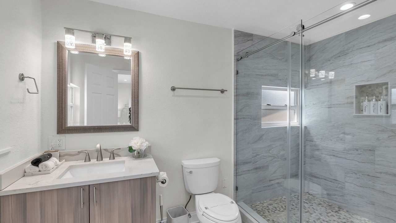 Photo of Bathroom in Country Oaks