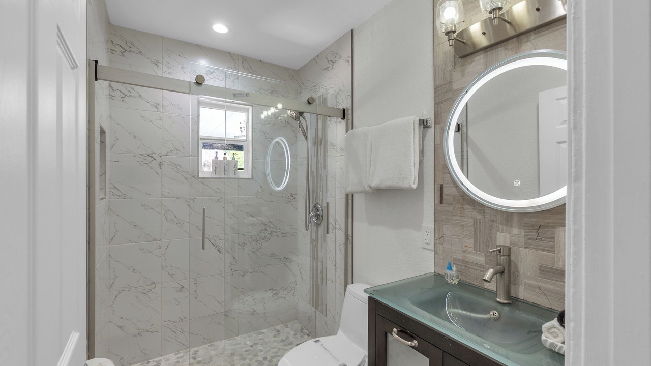 Photo of Bathroom in Country Oaks