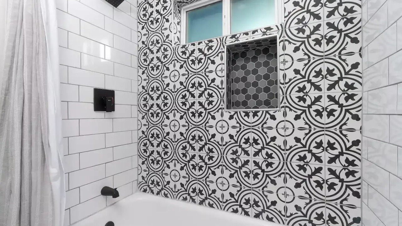 Photo of Bathroom in Rincon Heights