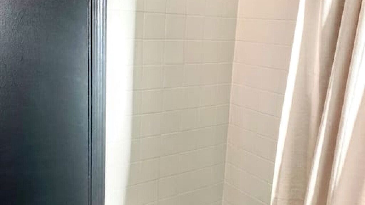 Photo of Bathroom in Lower Lawrenceville