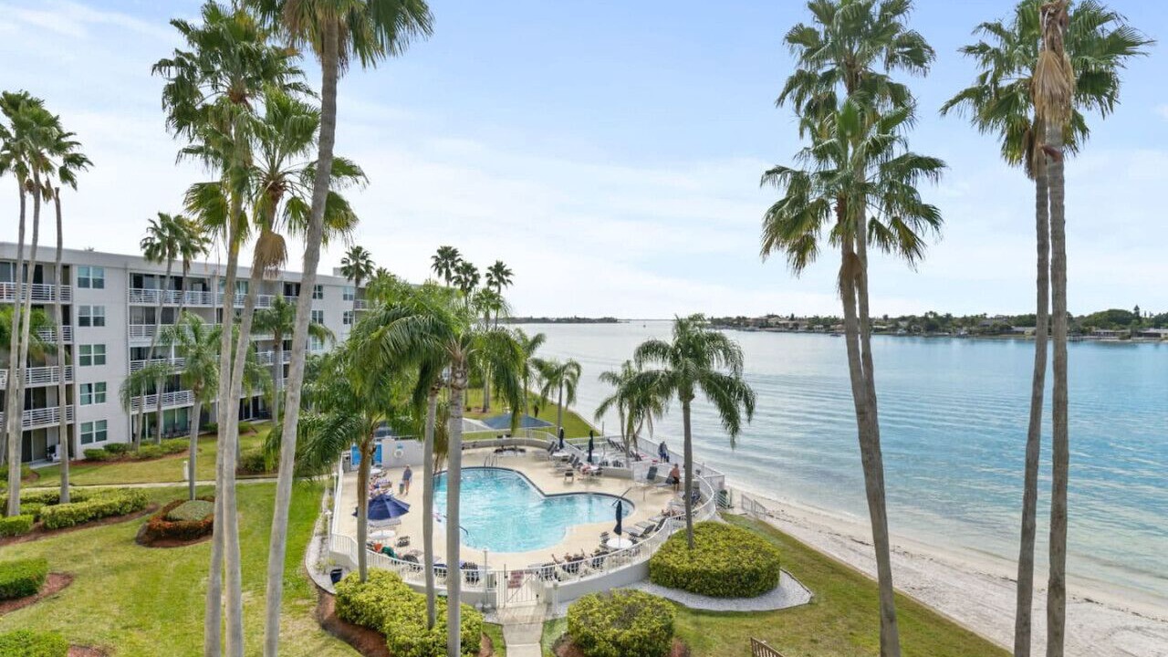 Photo of Patio Balcony in St. Petersburg