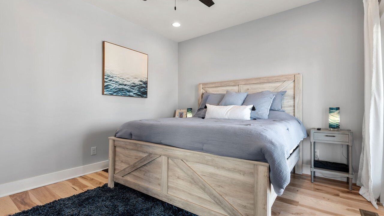 Photo of Bedroom in Manteo