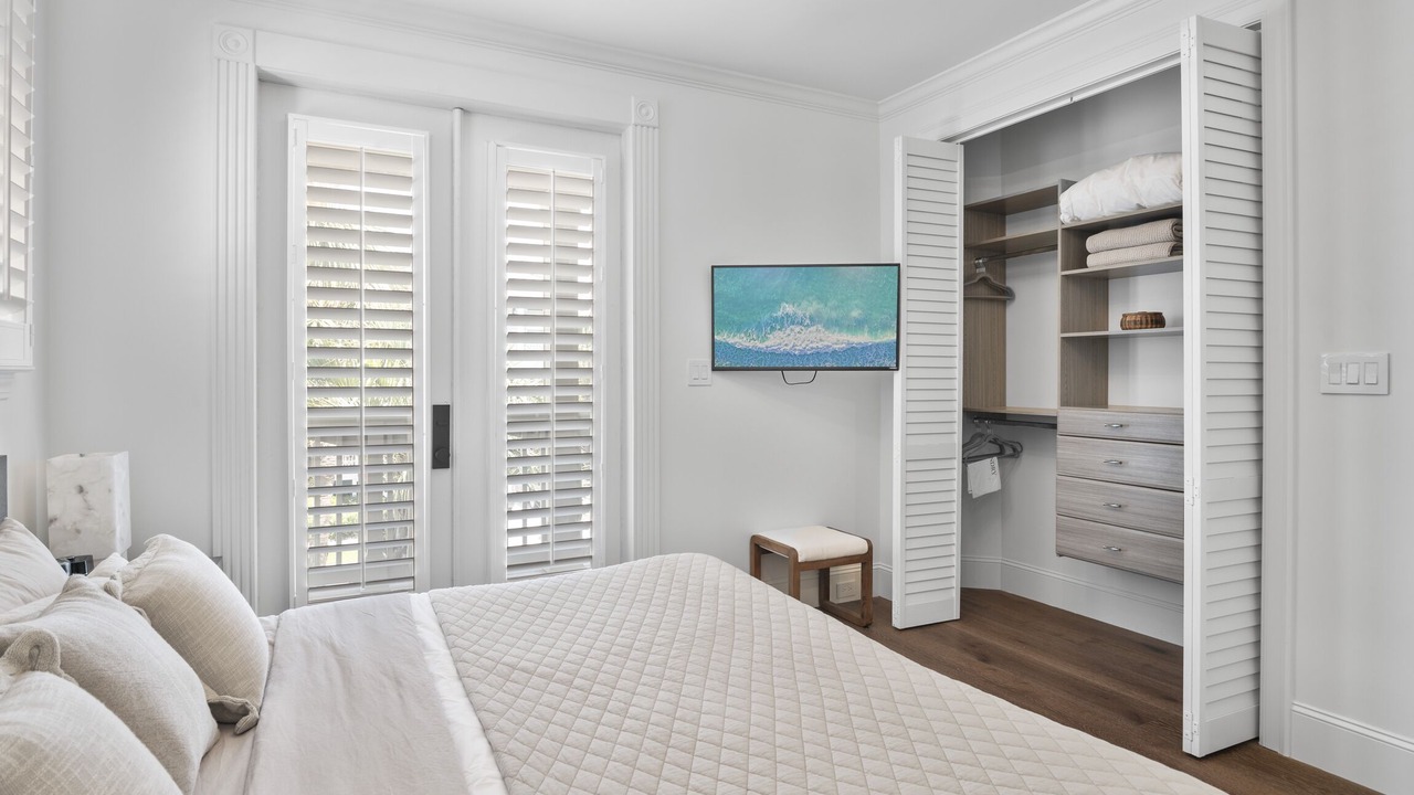 Photo of Bedroom in Holiday Isle