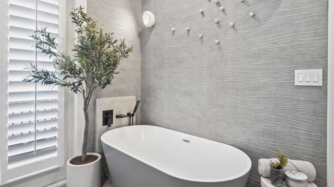 Photo of Bathroom in Holiday Isle