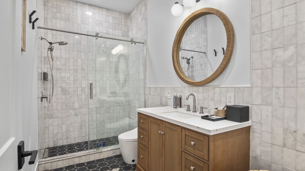Photo of Bathroom in Holiday Isle