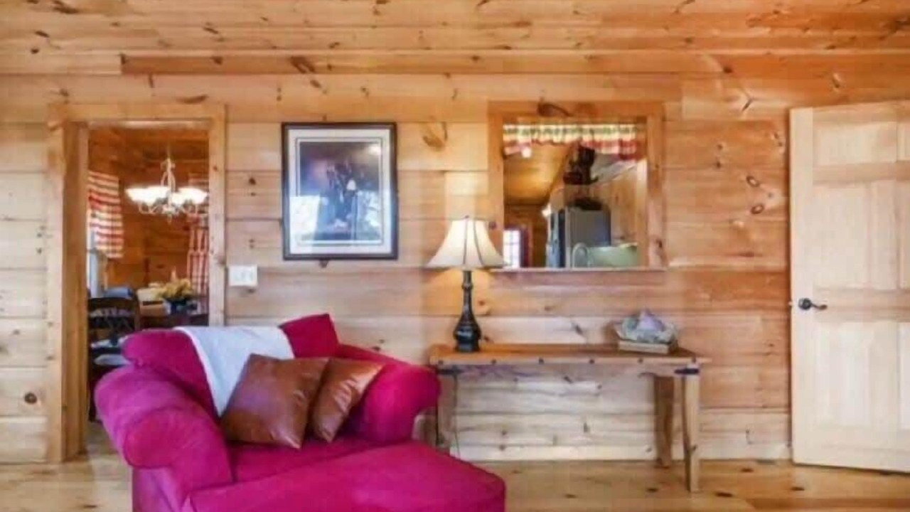 Photo of Livingroom in Crossville