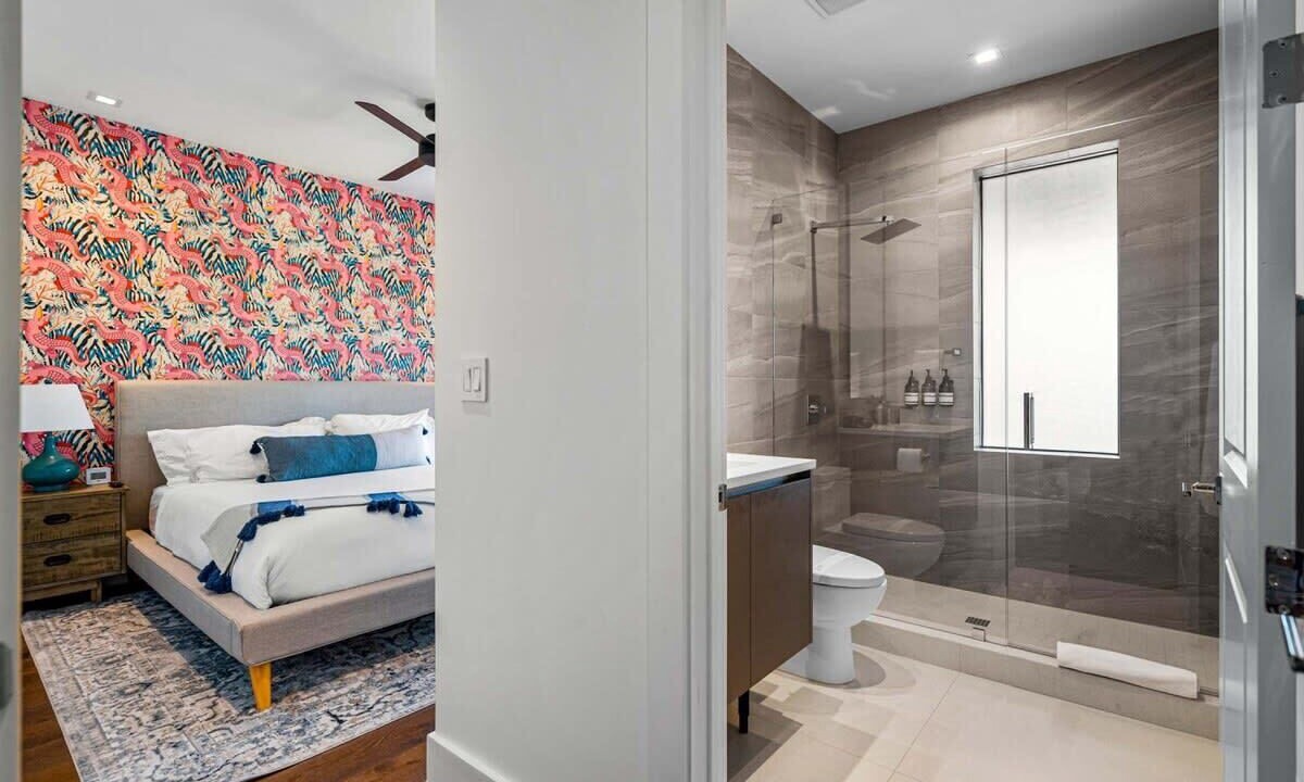 Photo of Bathroom in Riverside Park
