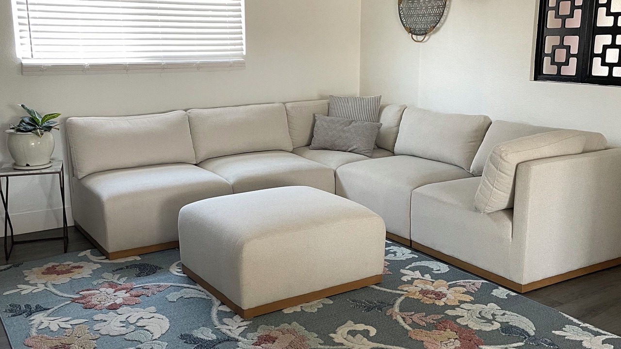 Photo of Livingroom in Quail Estates West