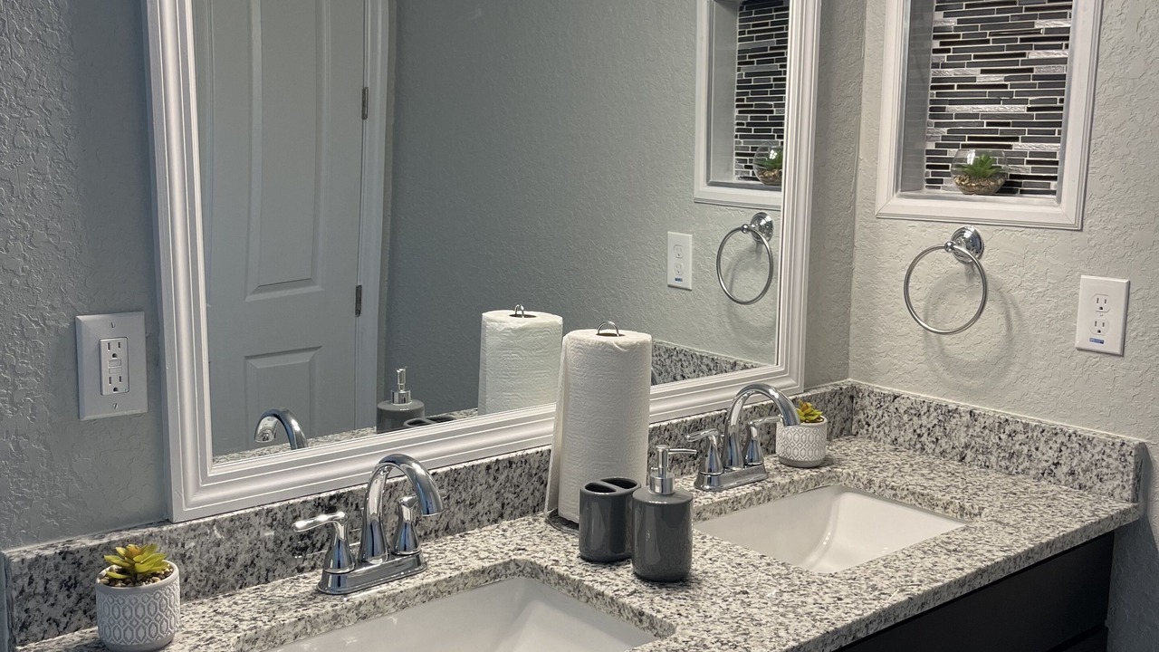 Photo of Bathroom in Citrus Springs