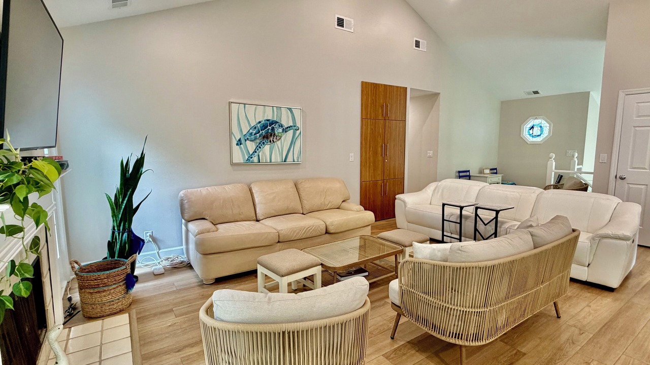 Photo of Livingroom in Shipyard Plantation
