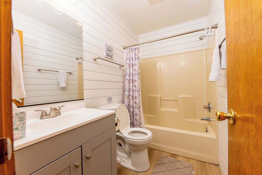 Photo of Bathroom in South Nags Head