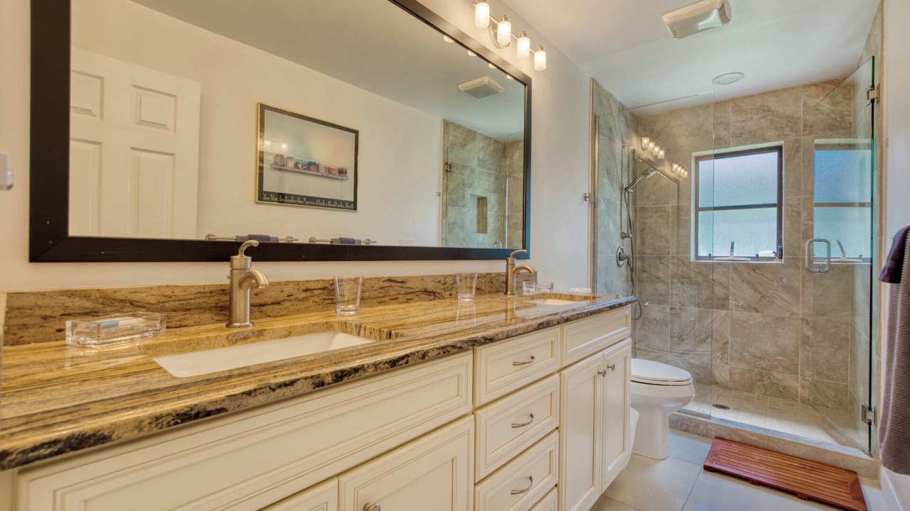 Photo of Bathroom in Eight Lakes
