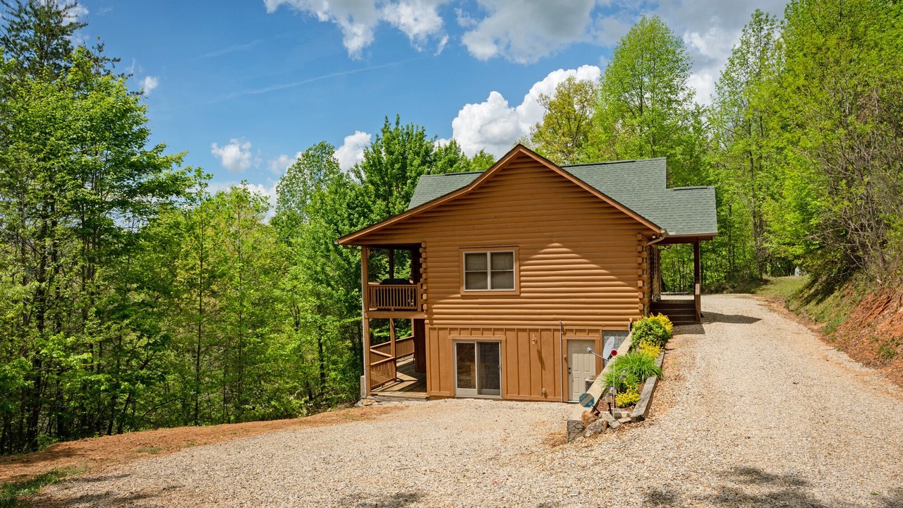 Photo of Outdoor in Topton