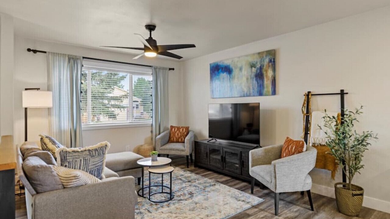 Photo of Livingroom in Monument