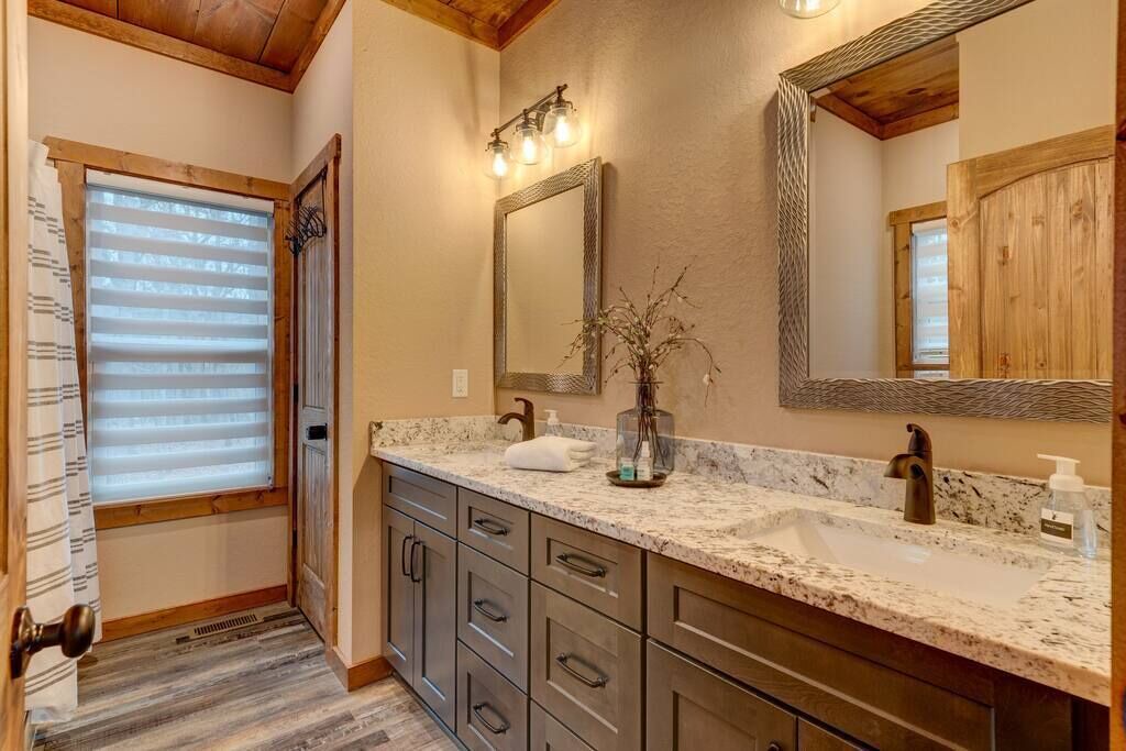 Photo of Bathroom in Ellijay