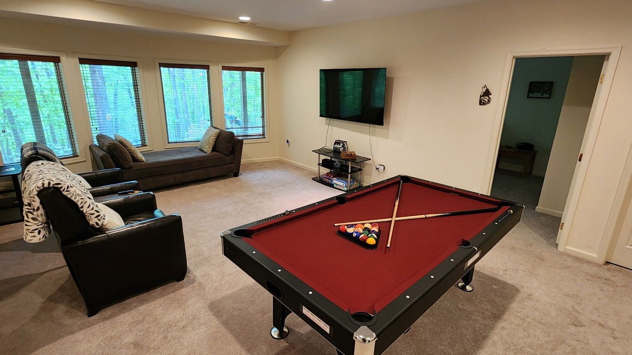 Photo of Livingroom in The Woods