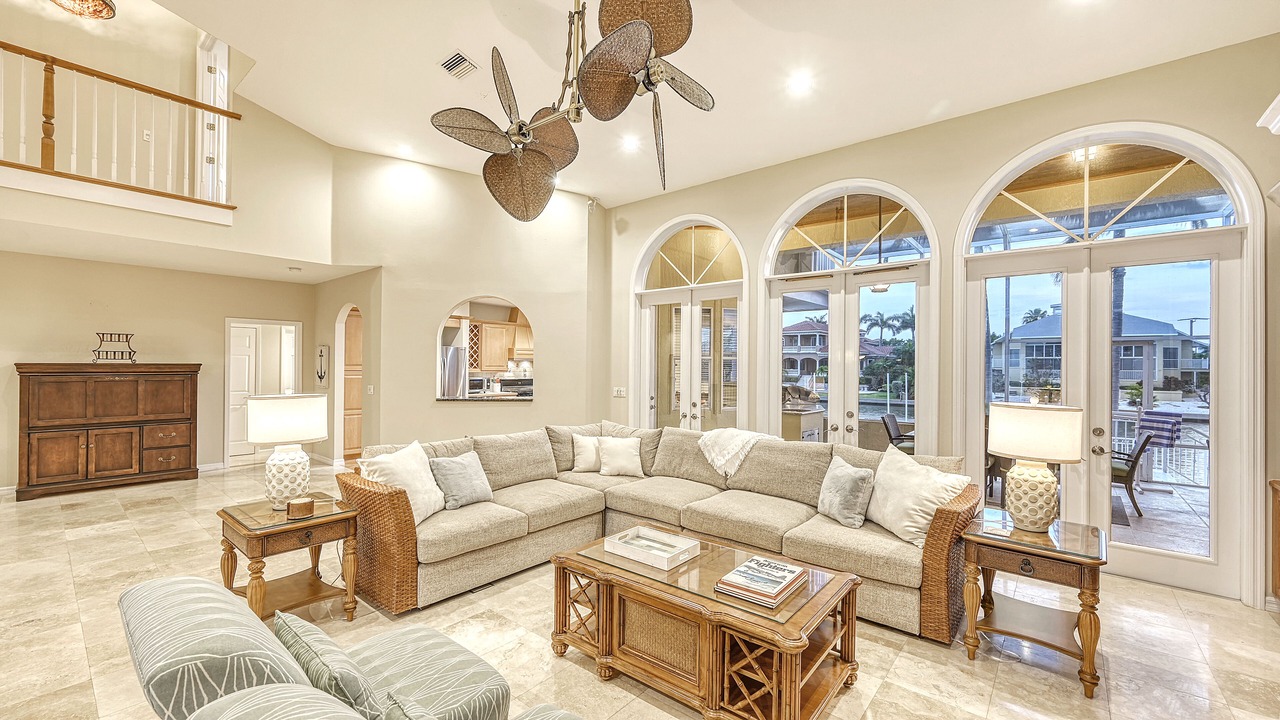 Photo of Livingroom in Saint Armands Key