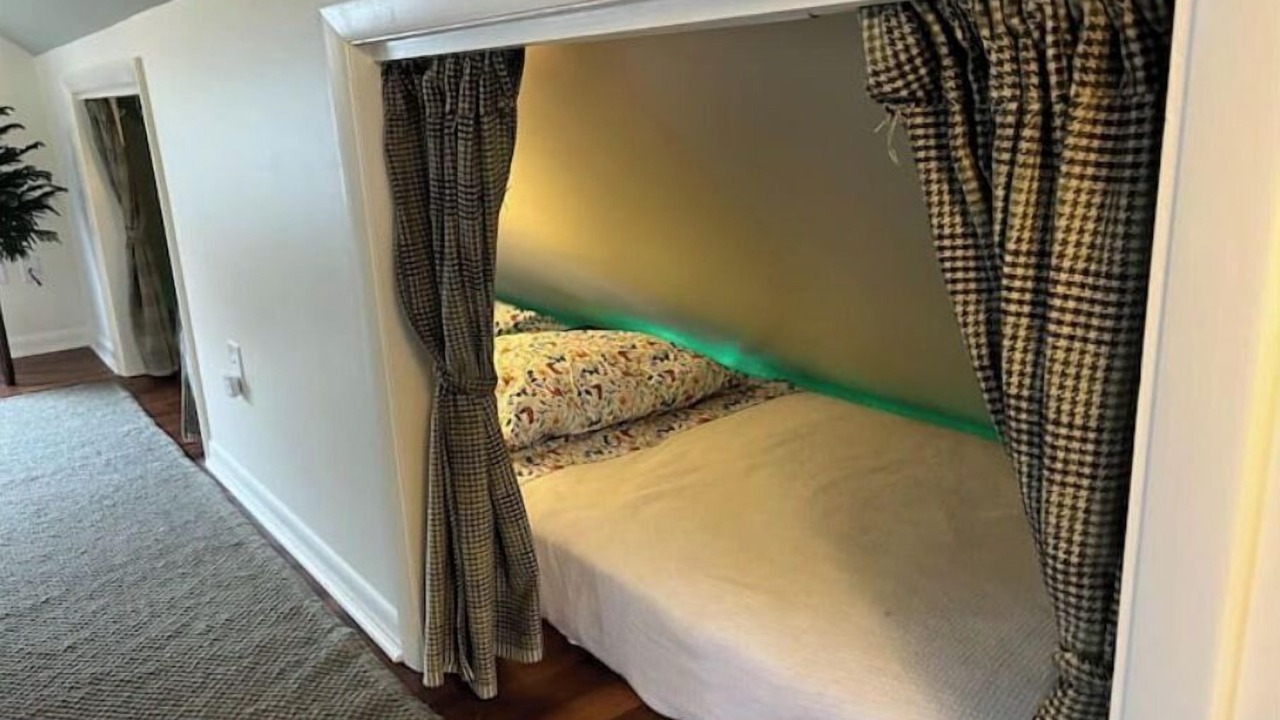 Photo of Bedroom in Mill Ridge